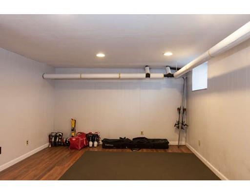 97 Bay State Rd, Worcester, MA 01606 photo 25