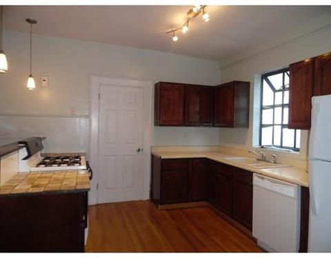 21 Wright St, Stoneham, MA 02180 photo 14