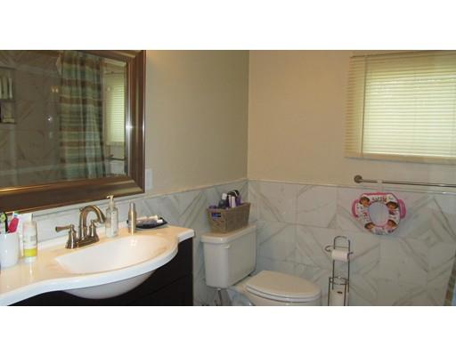 33 Tyson Rd, Worcester, MA 01606 photo 10