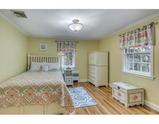 17 Meadowbrook Rd, Needham, MA 02492 photo 20