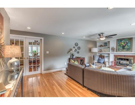 28 Joseph Way, Reading, MA 01867 photo 4