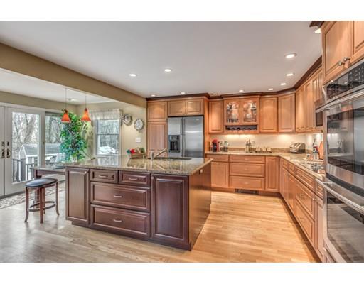 28 Joseph Way, Reading, MA 01867 photo 12