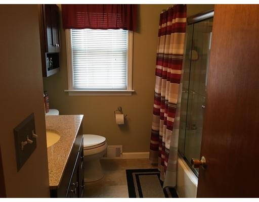 3 Randall St, Chicopee, MA 01013 photo 10