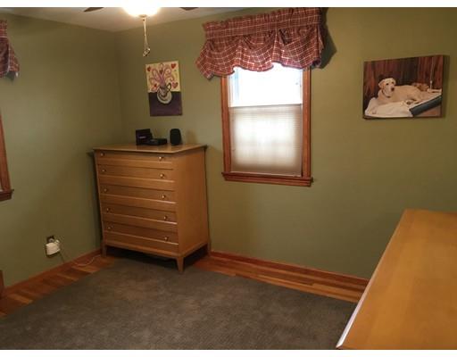 3 Randall St, Chicopee, MA 01013 photo 7