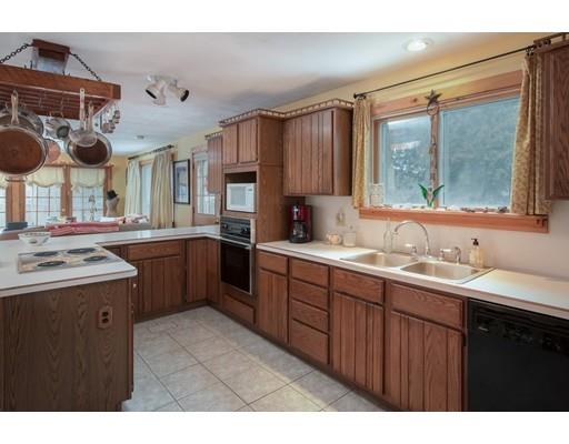 44 Hartford Ave N, Upton, MA 01568 photo 8