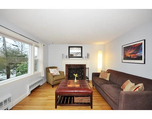 49 Dickson Ave, Arlington, MA 02474 photo 3