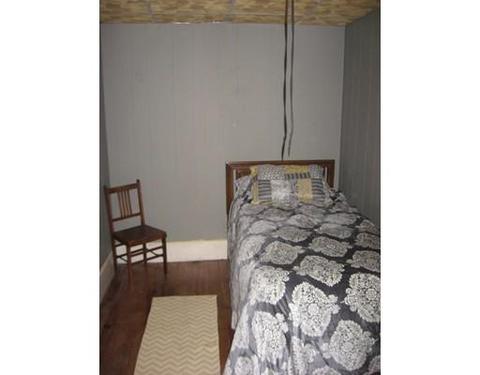 120 Hampshire St, Springfield, MA 01151 photo 24