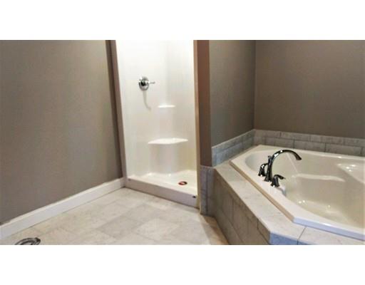 27 Eagle Ter, Jefferson, MA 01522 photo 7