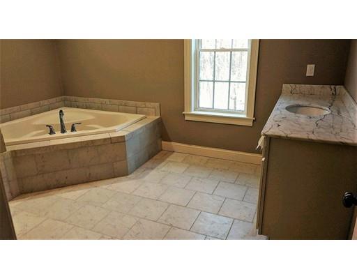 27 Eagle Ter, Jefferson, MA 01522 photo 11