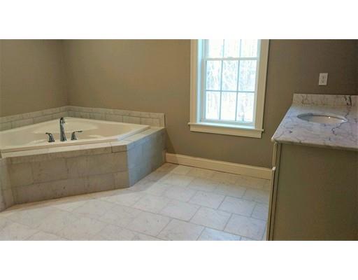 27 Eagle Ter, Jefferson, MA 01522 photo 6