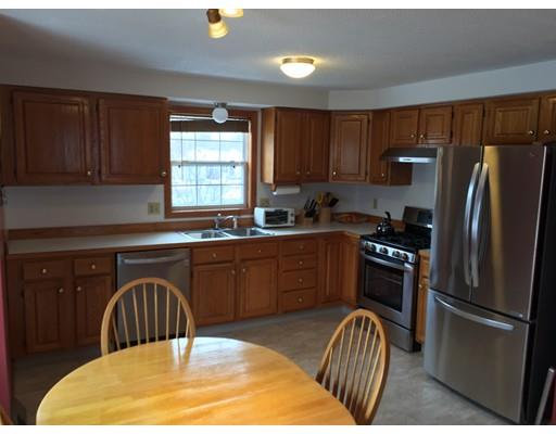 6 Maxine Cir, Easthampton, MA 01027 photo 6