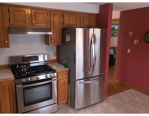 6 Maxine Cir, Easthampton, MA 01027 photo 8