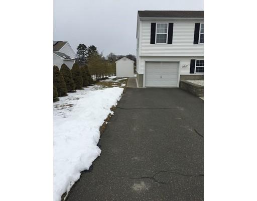6 Maxine Cir, Easthampton, MA 01027 photo 2