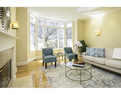 30 Catlin Rd, Brookline, MA 02445 photo 2