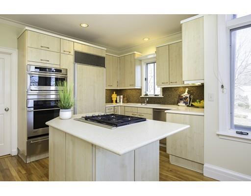 30 Catlin Rd, Brookline, MA 02445 photo 3