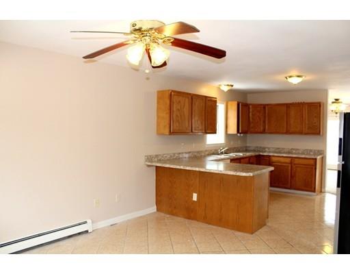 101 Lakeside Ave, Webster, MA 01570 photo 6