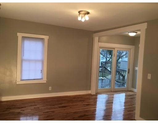 61 Clantoy St, Springfield, MA 01104 photo 9