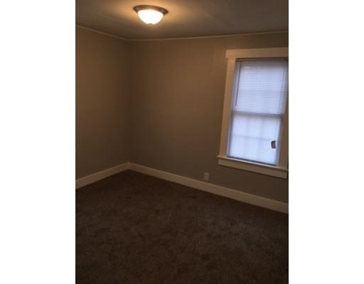 61 Clantoy St, Springfield, MA 01104 photo 14