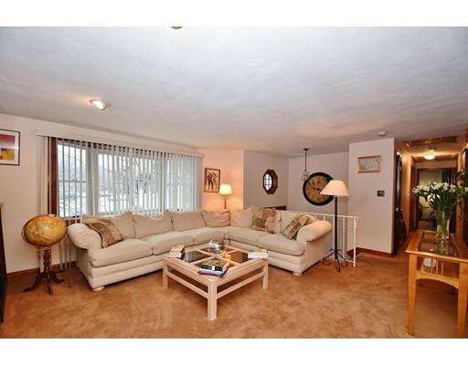 1 Cross St, Reading, MA 01867 photo 9
