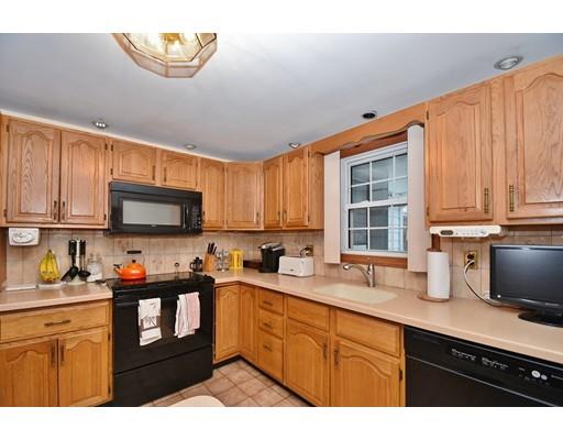 1 Cross St, Reading, MA 01867 photo 6