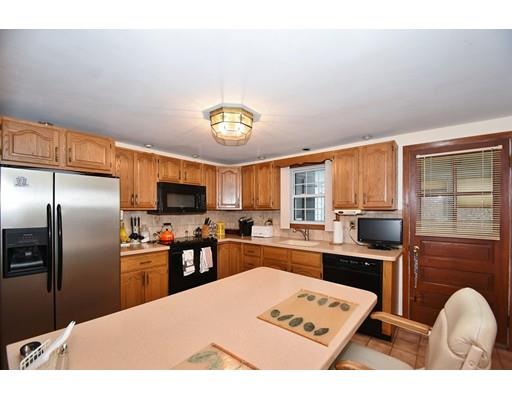 1 Cross St, Reading, MA 01867 photo 7