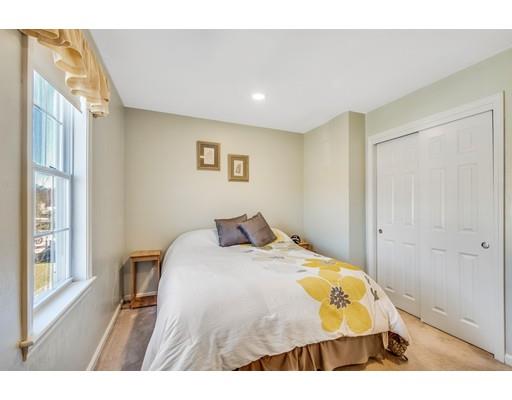 9 Donovan Dr, Framingham, MA 01701 photo 18