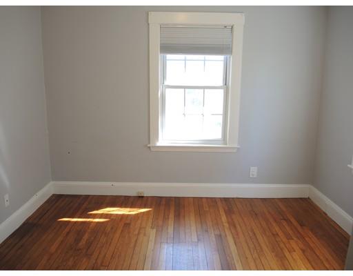 10 Pickering Pl, Needham, MA 02492 photo 8