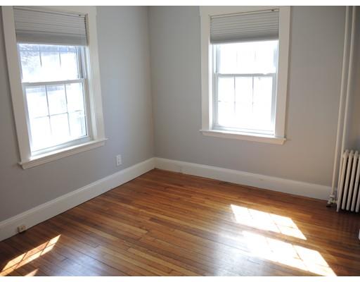 10 Pickering Pl, Needham, MA 02492 photo 7