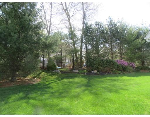 2 Silver Spruce Cir, Worcester, MA 01609 photo 28