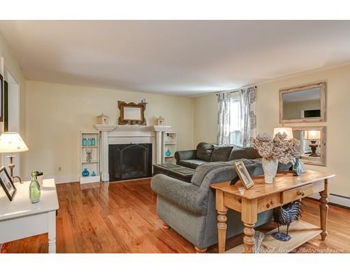13 Belknap Dr, Atkinson, NH 03811 photo 6