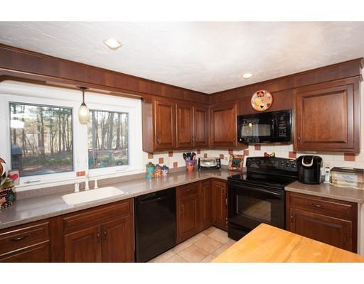 15 Roberta Rd, Sharon, MA 02067 photo 10