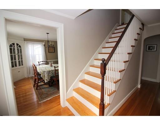 393 Edgell Rd, Framingham, MA 01701 photo 3