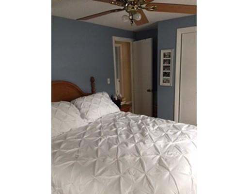 16 Austin St, Chicopee, MA 01013 photo 8