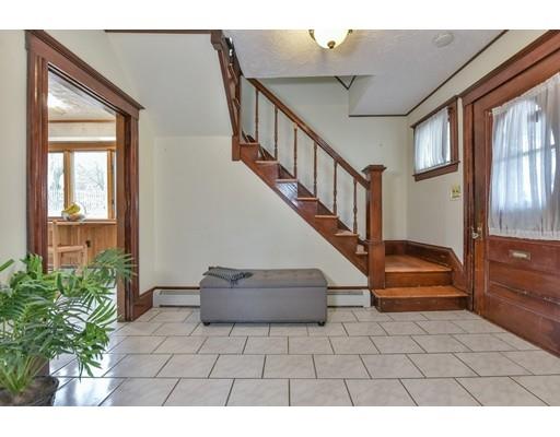 6 Park St, Saugus, MA 01906 photo 4