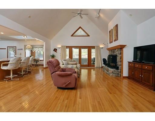 3 Irons Way, Mendon, MA 01756 photo 7