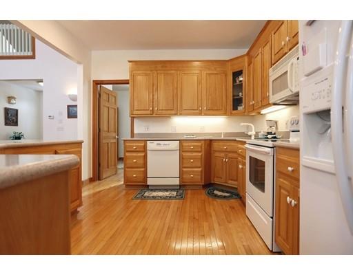 3 Irons Way, Mendon, MA 01756 photo 5