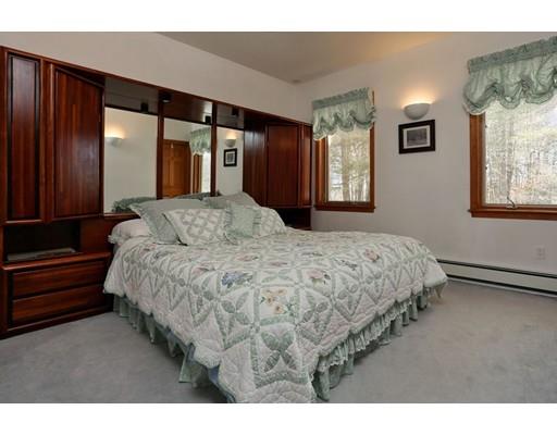 3 Irons Way, Mendon, MA 01756 photo 12