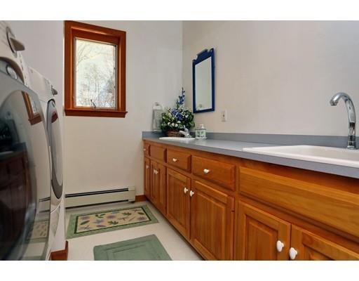 3 Irons Way, Mendon, MA 01756 photo 11