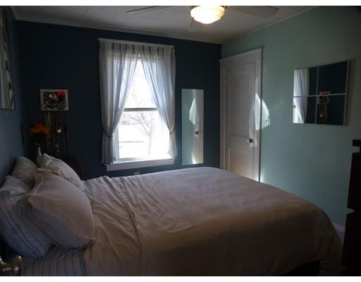15 Corrine St, Worcester, MA 01604 photo 14