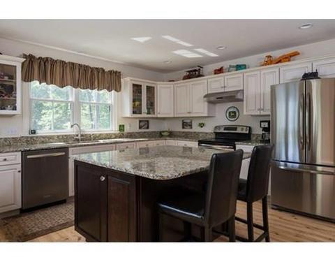 659 Main St, Mashpee, MA 02649 photo 5