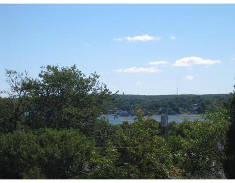 28 Waterman Rd, Gloucester, MA 01930 photo 2