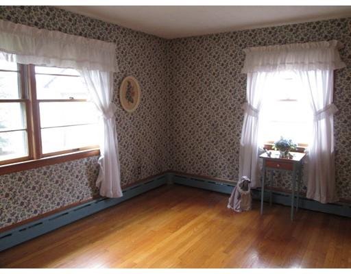 104 Dixie Ter, Chicopee, MA 01020 photo 11