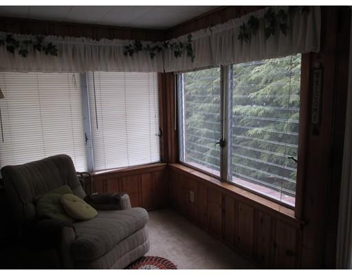 104 Dixie Ter, Chicopee, MA 01020 photo 15