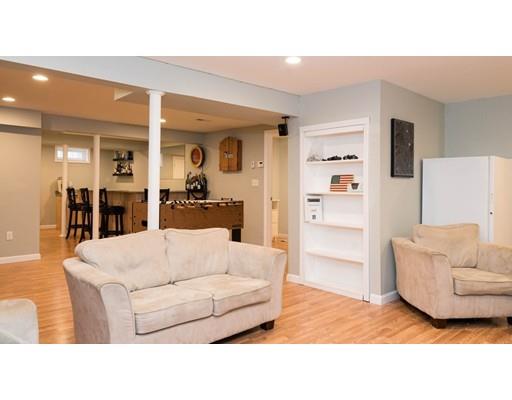 18 Colonial Dr, Mendon, MA 01756 photo 15