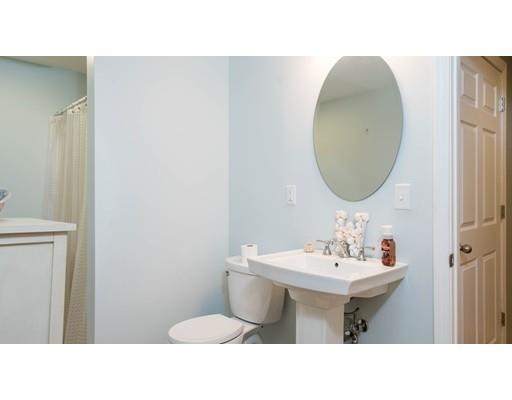 18 Colonial Dr, Mendon, MA 01756 photo 17