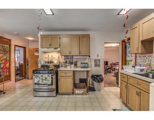 24 Cottage St, Everett, MA 02149 photo 11