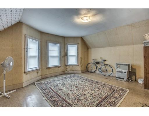 24 Cottage St, Everett, MA 02149 photo 16