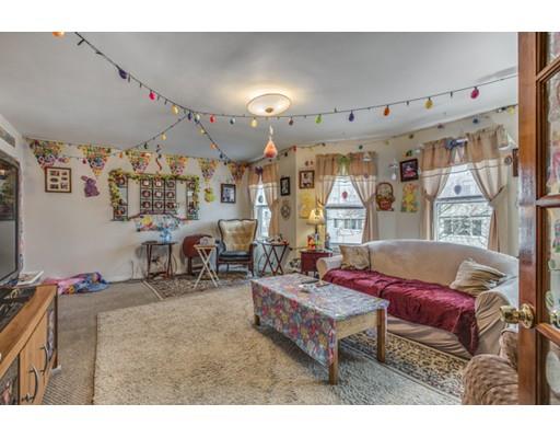 24 Cottage St, Everett, MA 02149 photo 2