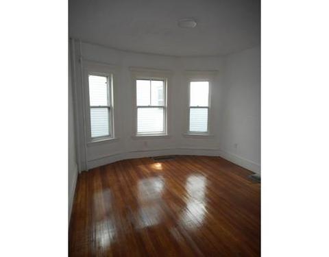 20 Fairlawn St, Everett, MA 02149 photo 7