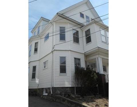 20 Fairlawn St, Everett, MA 02149 photo 5